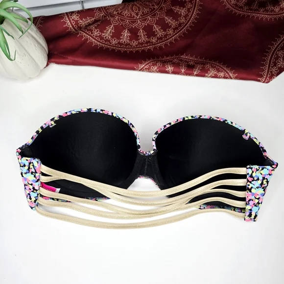 Victoria's Secret Bikini Swim Top 34D - Picture 3 of 7